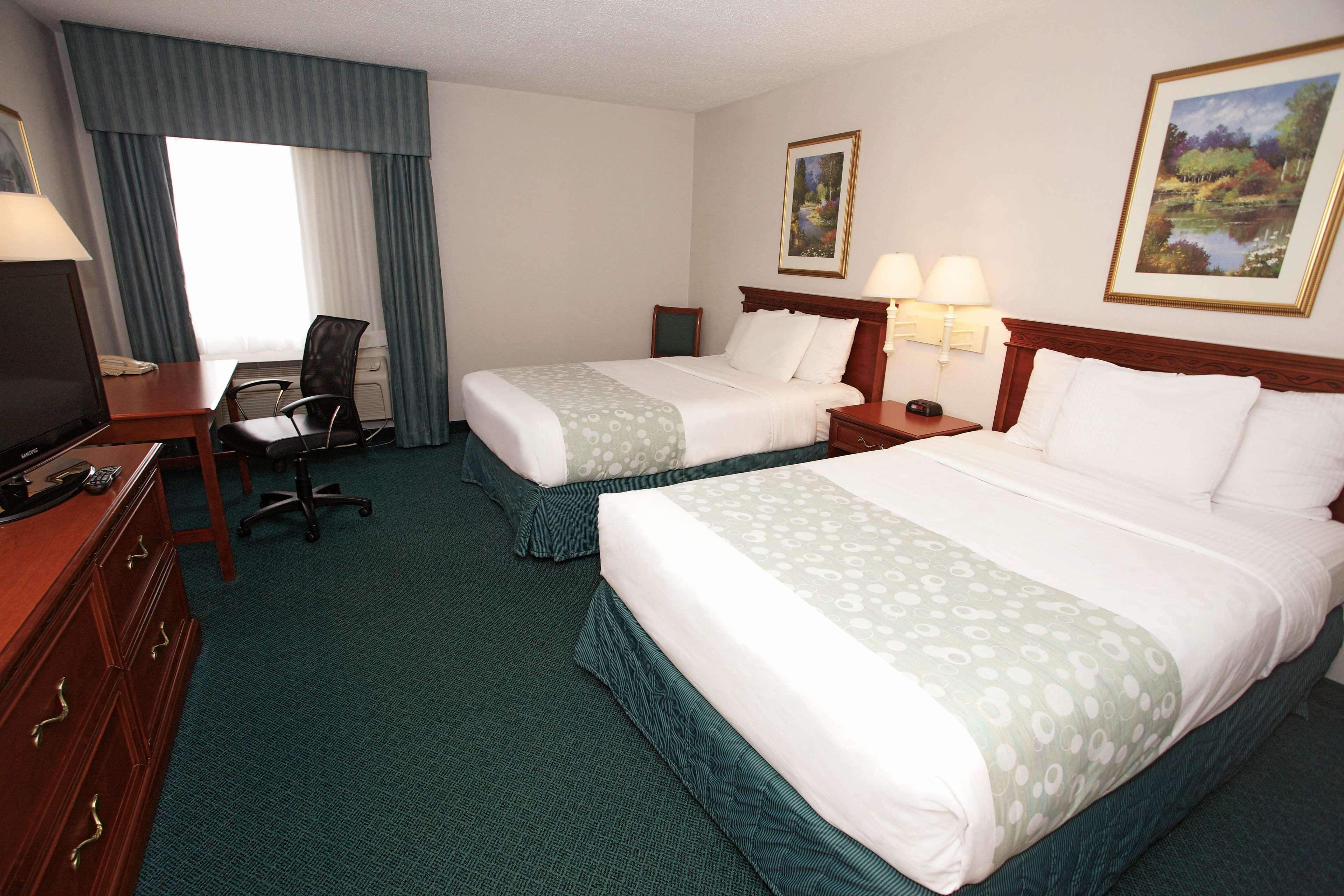 Hotel La Quinta By Wyndham Chicago Gurnee Exterior foto